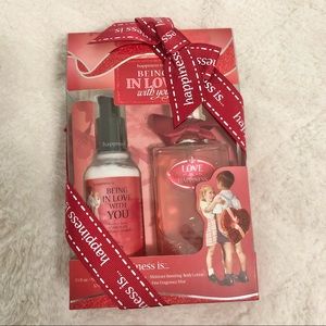 NEW! Happiness Is… body lotion and fragrance body mist spray gift pack
